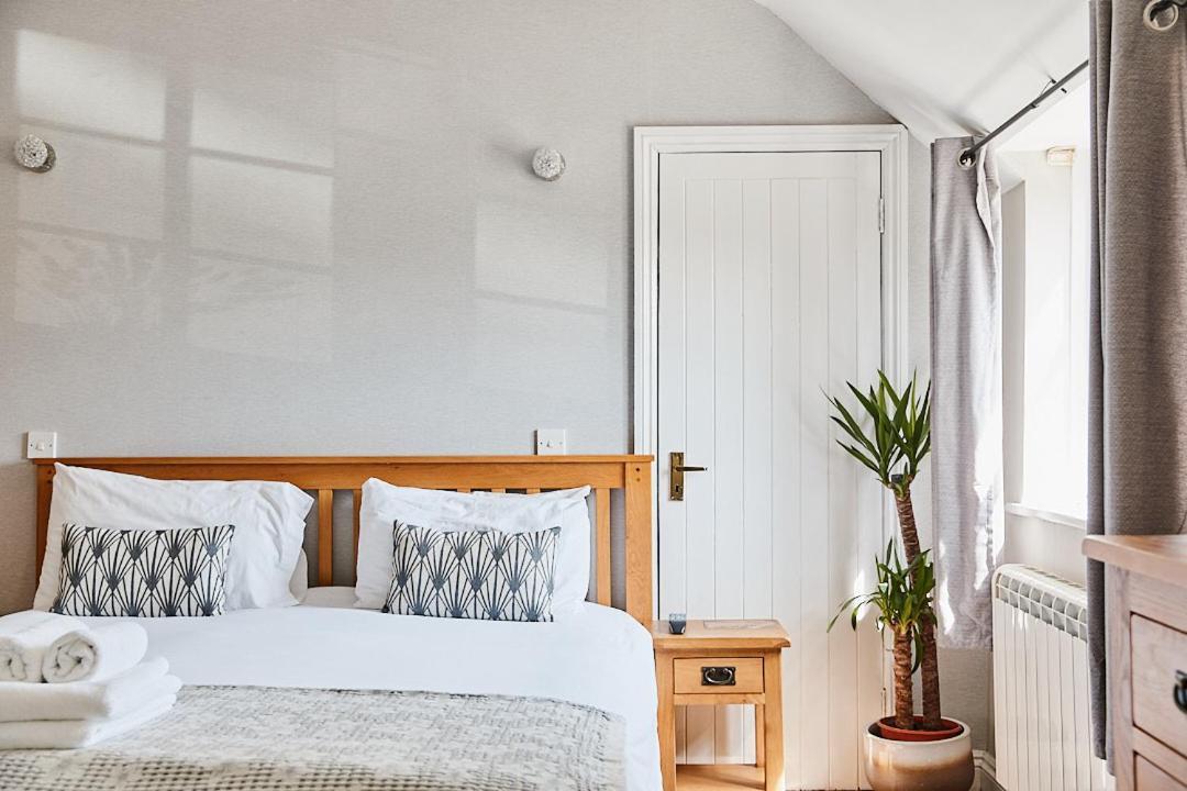 Bed and Breakfast The Bucks Head à Carhampton Extérieur photo